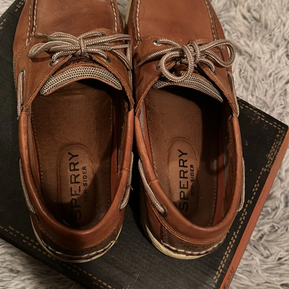 Sperry boat shoes